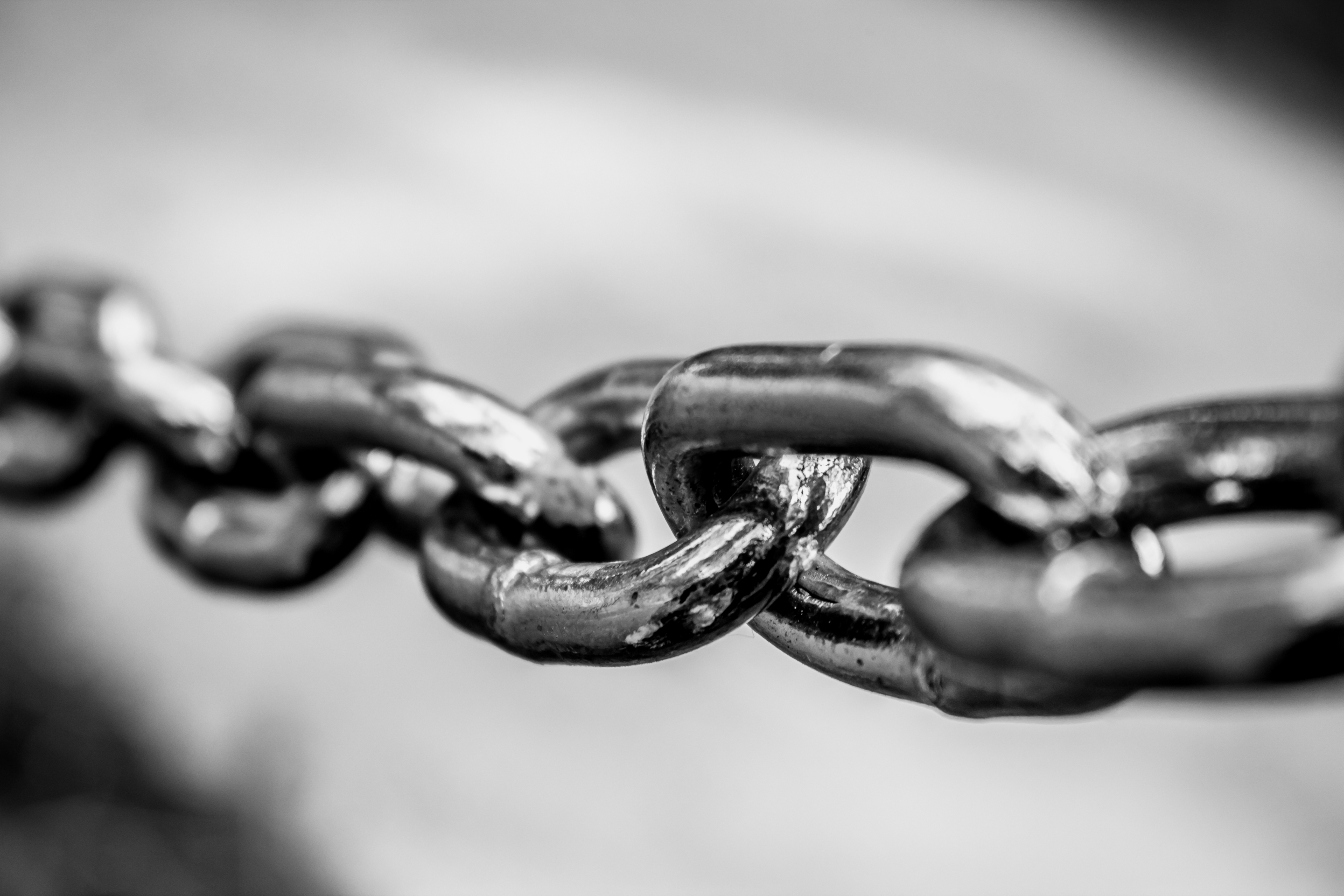 Choosing the right chain for the job - brass chains vs steel chains