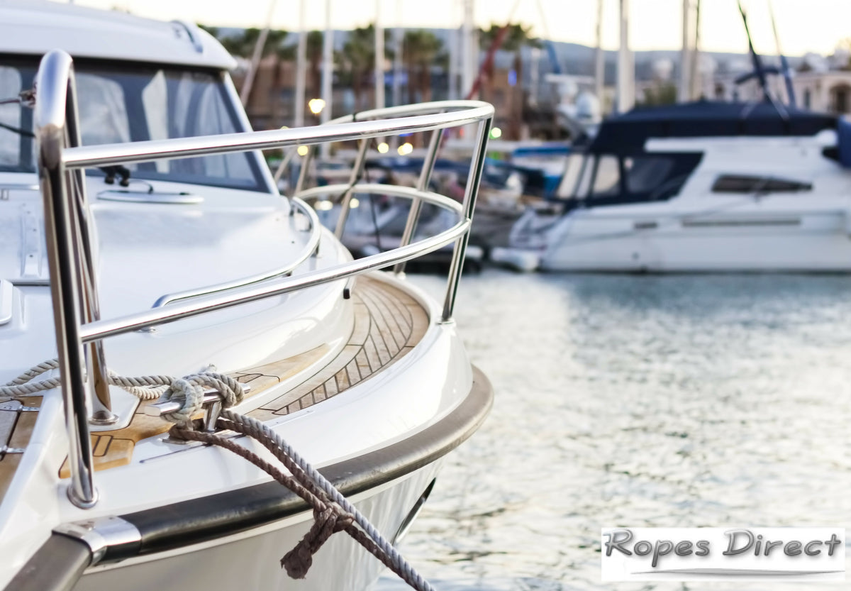 Boats using rope boat fenders