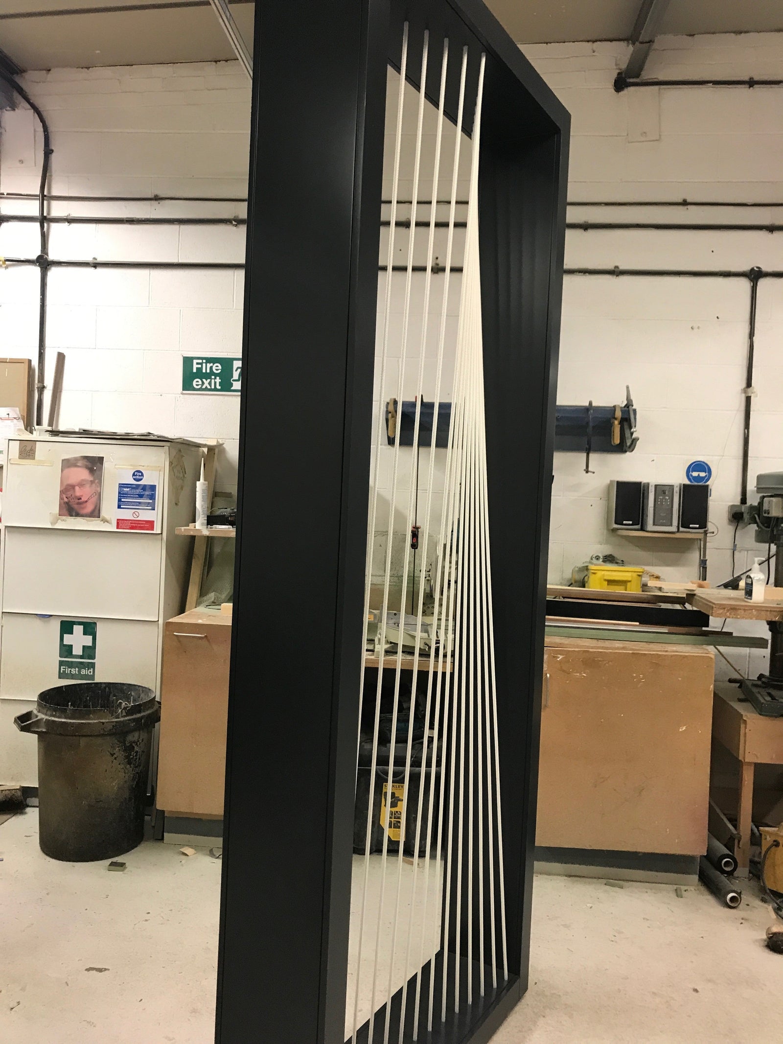 Rope wall installation