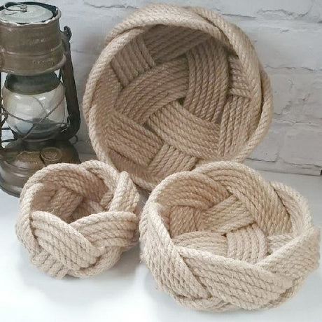 Jute nesting baskets