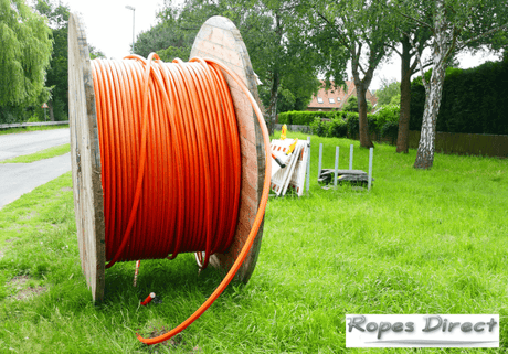 Cable pulling equipment